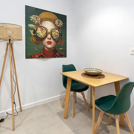 Nest Flats Triunfo Apartamento *