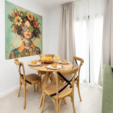 Nest Flats Triunfo Apartamento Granada